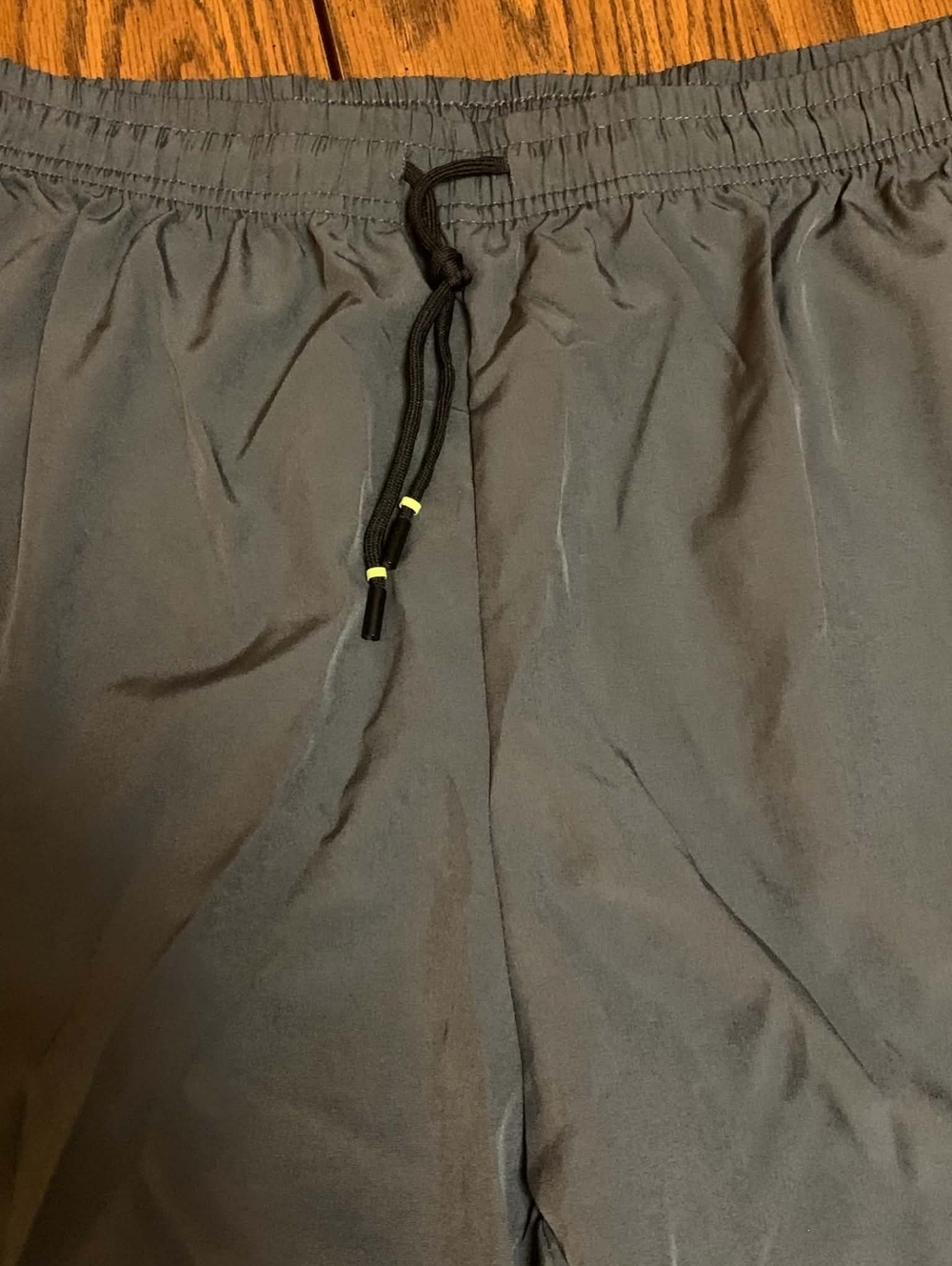 New Men's Gray Active Performance Shorts with Reflective Detail - Picture 3 of 6